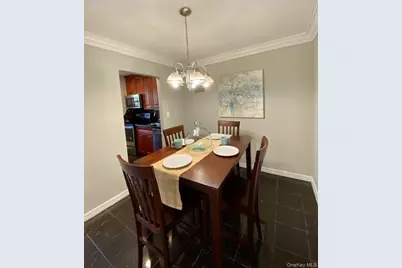 309 Robinson Avenue #1, Patchogue, NY 11772 - Photo 5