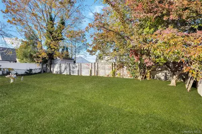 15 2nd Avenue, Farmingdale, NY 11735 - Photo 17