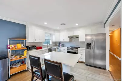 11 Industrial Boulevard, Riverhead, NY 11901 - Photo 11