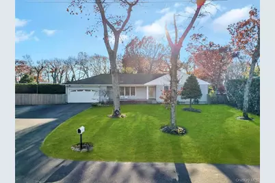 11 Industrial Boulevard, Riverhead, NY 11901 - Photo 3