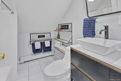 16 Piermont Court, Melville, NY 11747 - Photo 17