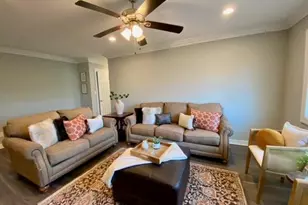 307 Robinson Ave, Patchogue, NY 11772 - Photo 5