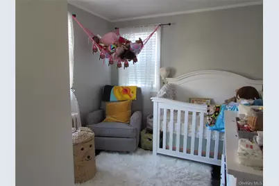 51 Phoenix Street, Hempstead, NY 11550 - Photo 11