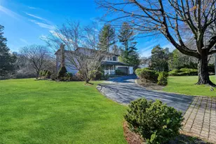 6 Penelope Ln, Huntington, NY 11743 - Photo 5