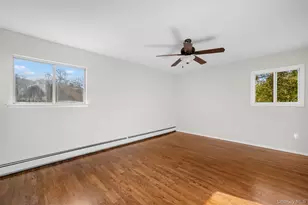 6 Penelope Ln, Huntington, NY 11743 - Photo 29