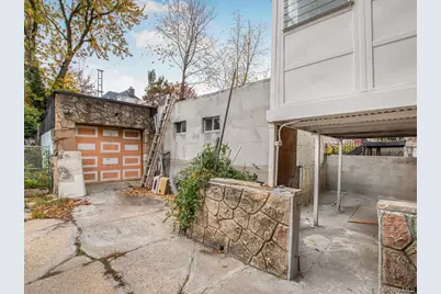 1012 E 225th Street, Bronx, NY 10466 - Photo 21