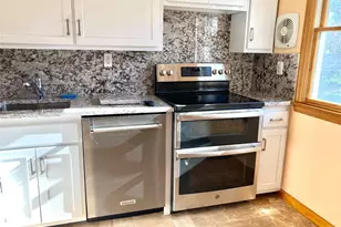 12 Soundview Ave, Oyster Bay, NY 11771 - Photo 7