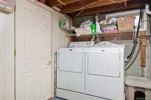 33 Urban Dr, Selden, NY 11784 - Photo 31