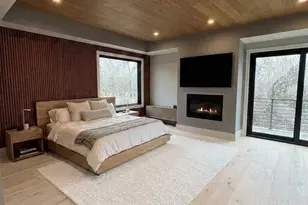 207 Middle Line Hwy, Southampton, NY 11968 - Photo 5