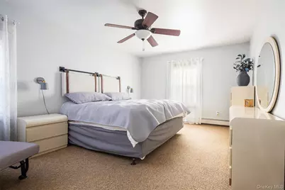 428 Montauk Highway, East Moriches, NY 11940 - Photo 23