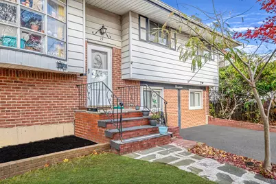 19 Amsterdam Avenue, West Babylon, NY 11704 - Photo 3