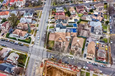 8064 Surrey Place, Jamaica, NY 11432 - Photo 11