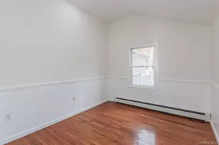 233 Cedar St, Saint James, NY 11780 - Photo 11