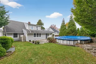 7 Lowland Rd, Levittown, NY 11756 - Photo 37