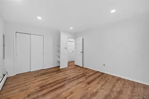 7 Lowland Rd, Levittown, NY 11756 - Photo 21