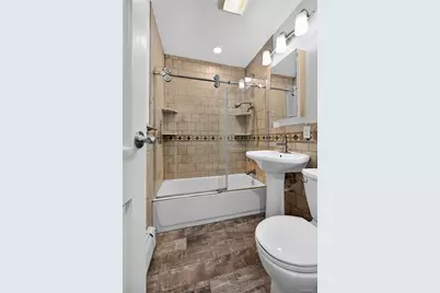 7 Lowland Road, Levittown, NY 11756 - Photo 27