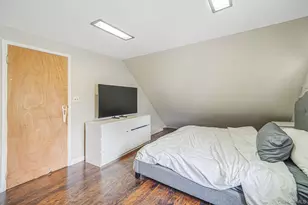 18 Chickadee Ln, Levittown, NY 11756 - Photo 15