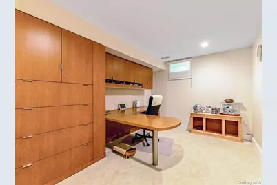 54 Harvard Road #54, Manhasset, NY 11030 - Photo 39