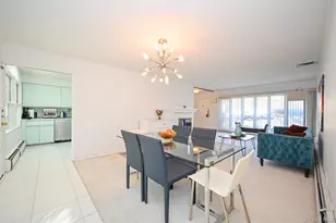 2 Meadow Ln, Rockville Centre, NY 11570 - Photo 15