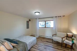 928 Peconic Ave, West Babylon, NY 11704 - Photo 25