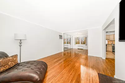 3 Brewster Gate, Massapequa, NY 11758 - Photo 9