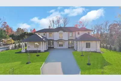 6 Gables Court, Dix Hills, NY 11746 - Photo 23