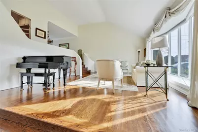 598 Church Avenue, Woodmere, NY 11598 - Photo 7