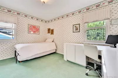 598 Church Avenue, Woodmere, NY 11598 - Photo 29