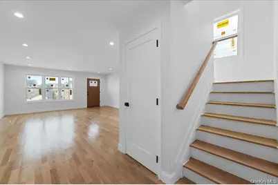 89 Thurton Place, Yonkers, NY 10704 - Photo 37