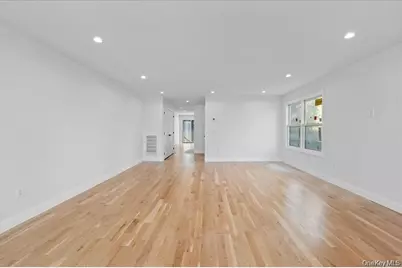 99 Thurton Place, Yonkers, NY 10704 - Photo 31