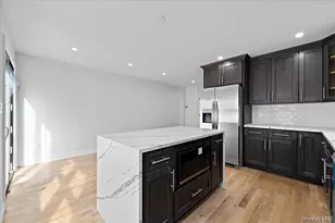 99 Thurton Pl, Yonkers, NY 10704 - Photo 5