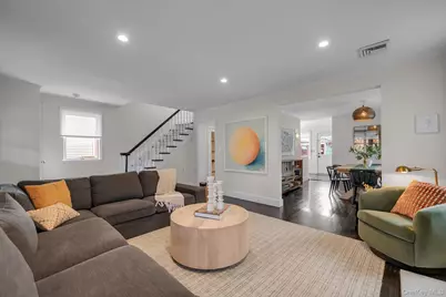 8 Fairview Avenue, Port Washington, NY 11050 - Photo 7