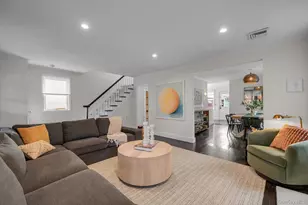 8 Fairview Ave, Port Washington, NY 11050 - Photo 7