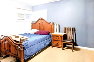 17 Grayley Pl, Huntington Station, NY 11746 - Photo 13