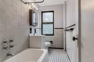 69-40 Yellowstone Blvd, Forest Hills, NY 11375 - Photo 17