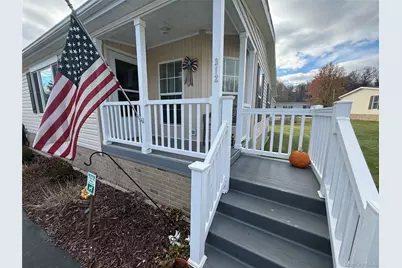 312 Brittany Terrace #312, Rock Tavern, NY 12575 - Photo 3