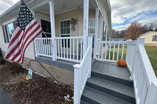 312 Brittany Terrace, Rock Tavern, NY 12575 - Photo 3