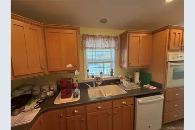 312 Brittany Terrace #312, Rock Tavern, NY 12575 - Photo 17