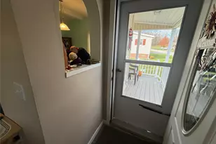 312 Brittany Terrace, Rock Tavern, NY 12575 - Photo 5