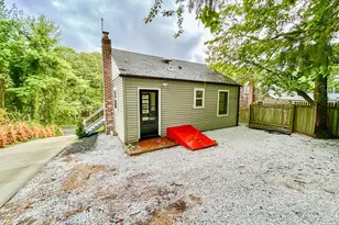 765 Meadow Rd, Smithtown, NY 11787 - Photo 11