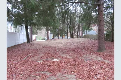 765 Meadow Road, Smithtown, NY 11787 - Photo 17