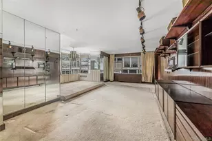 77 W 55th St, New York, NY 10019 - Photo 3