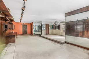 77 W 55th St, New York, NY 10019 - Photo 5