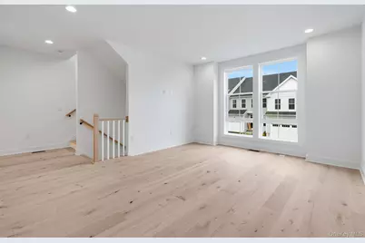 4044 Chestnut Ridge Road, Fishkill, NY 12524 - Photo 7