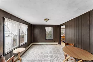 160 Lanier Pl, Westbury, NY 11590 - Photo 9