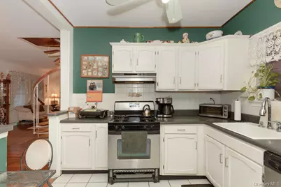 104 Fordham Street #5, Bronx, NY 10464 - Photo 15