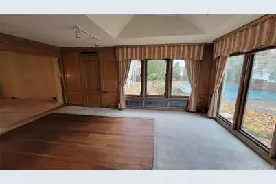 186-20 Troon Road, Jamaica, NY 11432 - Photo 5