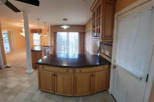 186-20 Troon Rd, Jamaica, NY 11432 - Photo 13