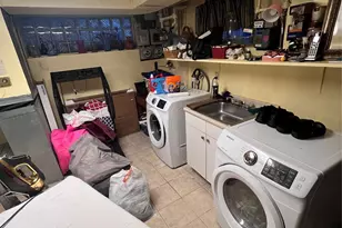 4163 Wickham Ave, Bronx, NY 10466 - Photo 33