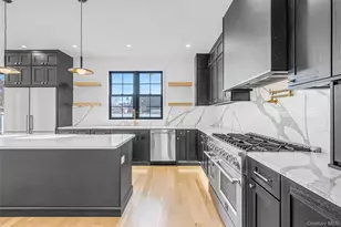 2386 Marlboro St, East Meadow, NY 11554 - Photo 11